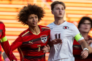 Bridgeport strikes early, holds on late against UHS to secure top seed in sectional tournament
